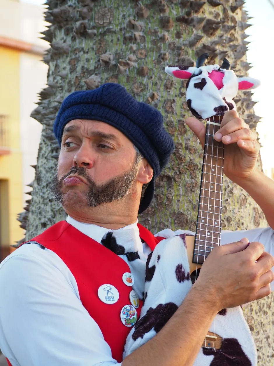 Cuentacuento. "Cuentos atigrados (Tres Tigress color tigre)"